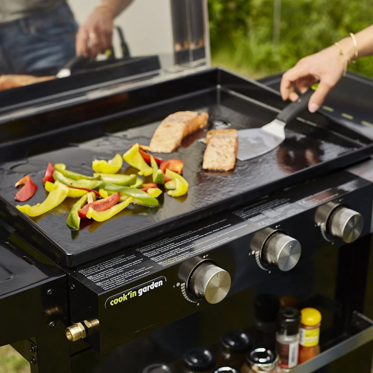 Cook In Garden Cook'in Garden - Plancha Gaz En Fonte FINESTA Sur Chariot - 3 Brûleur... – Image 2