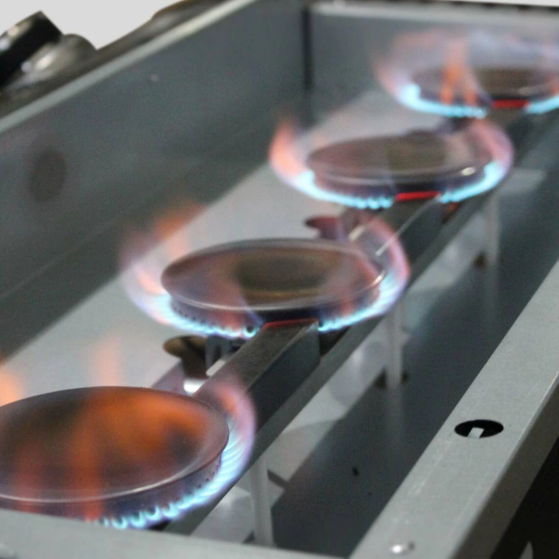 Alice's Garden Plancha Au Gaz 4 Feux, Porthos 4 Brûleurs, 10 KW Barbecue Grande Pla... – Image 2