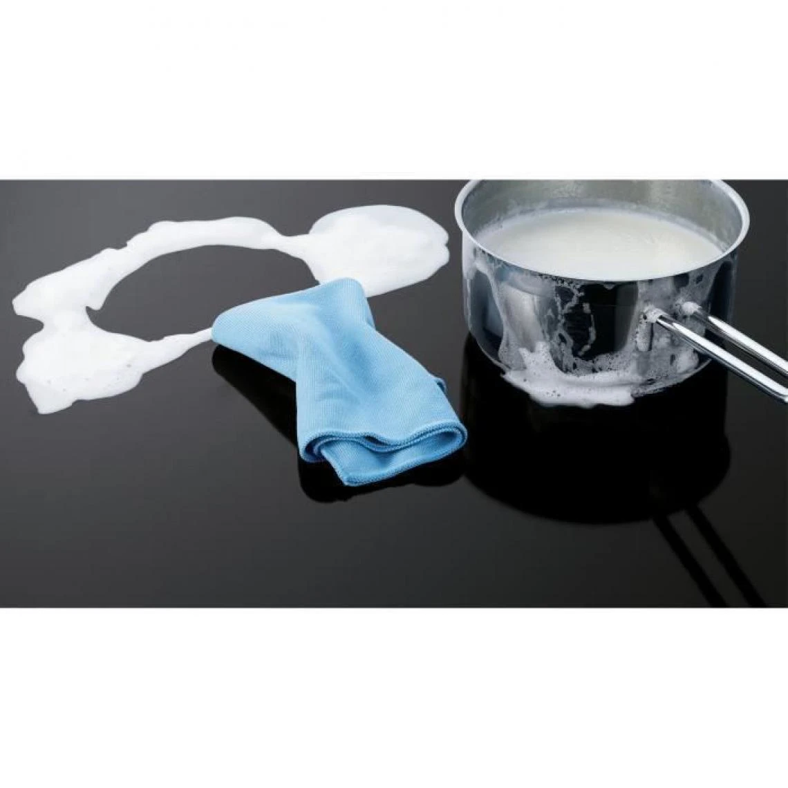 Plaque Induction ELECTROLUX 7350W 59cm, ELECIT60331CK – Image 5